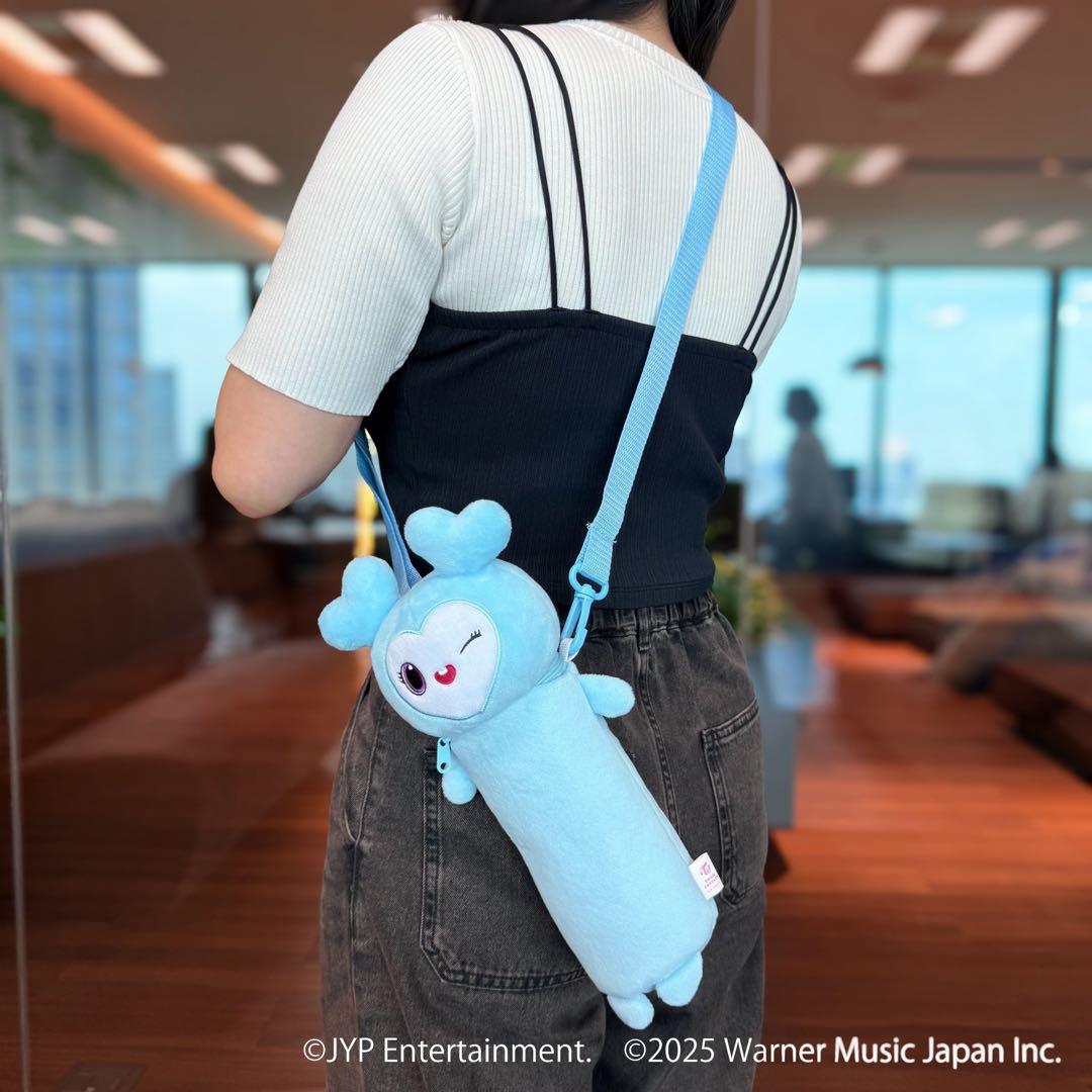 TWICE ナヨン のびふにゃポーチ TWICE LOVELYS GiGO - メルカリ