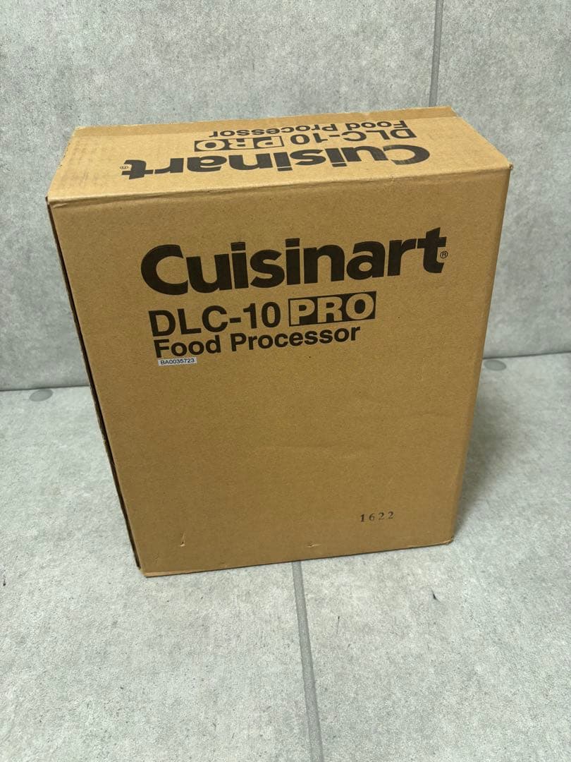未使用　クイジナート　DLC-10 PRO フードプロセッサー dlc-10pro_0.jpg