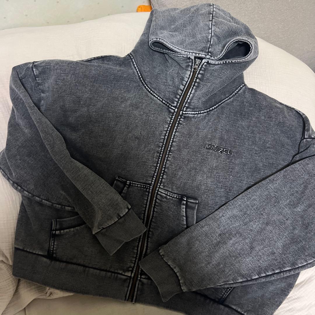 MAZZEL ( マーゼル ) ジップアップパーカー - メルカリ