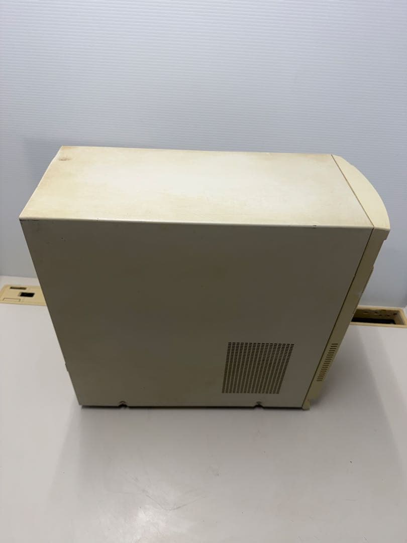 PC‑9821 V200 本体のみ 通電確認済 ジャンク扱い - メルカリ