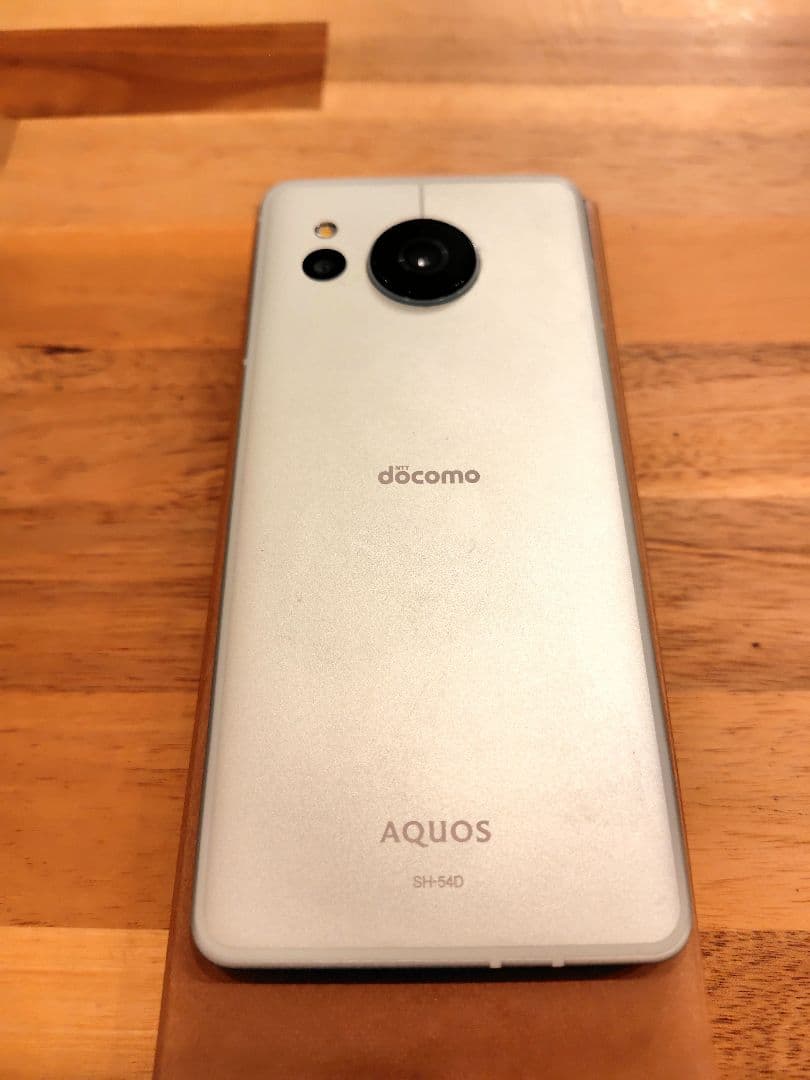 ジャンク品】AQUOS SENSE8 SH54D ペールグリーン 本体 - メルカリ