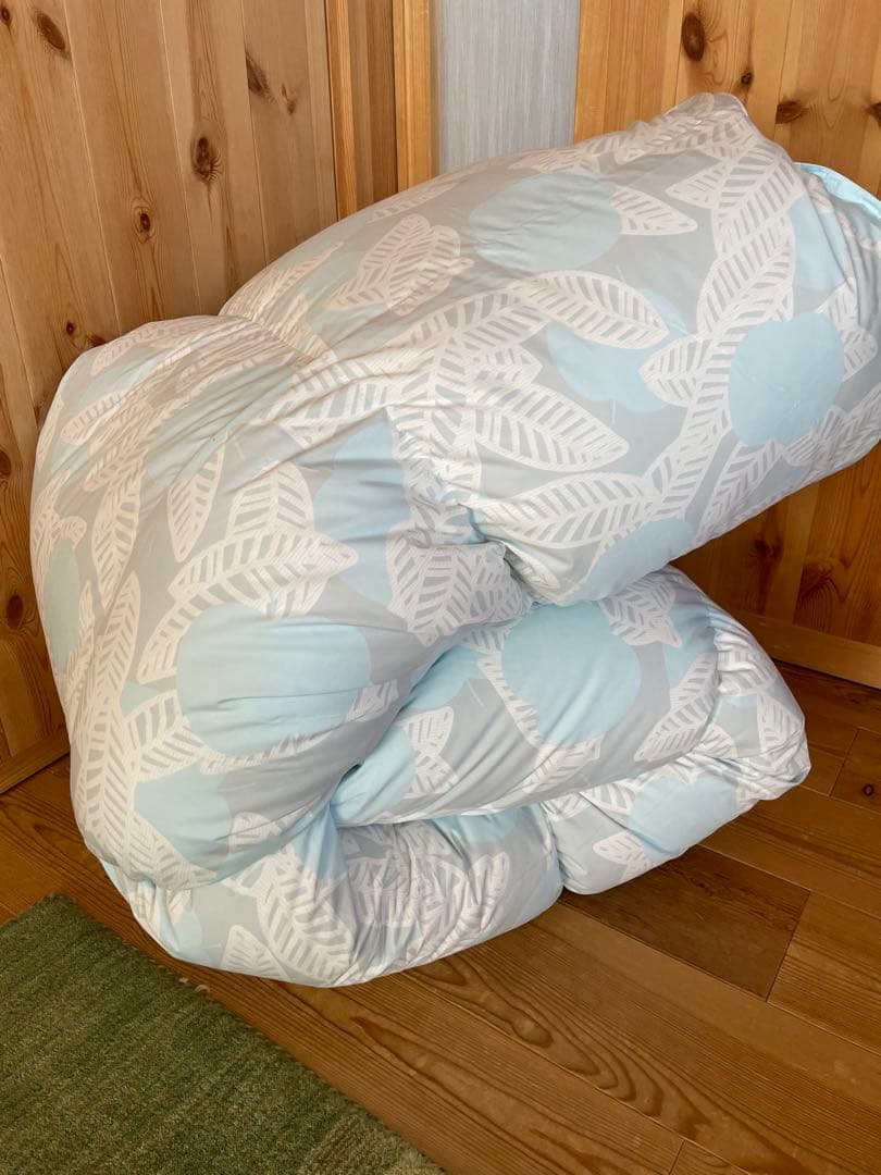 日本製　羽毛布団　シングル　イングランド産ホワイトダウン90% 1.3kg 2枚