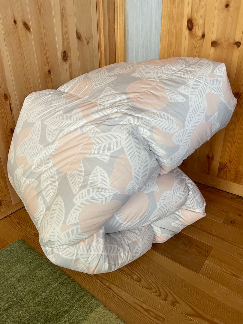 日本製　羽毛布団　シングル　イングランド産ホワイトダウン90% 1.3kg 2枚