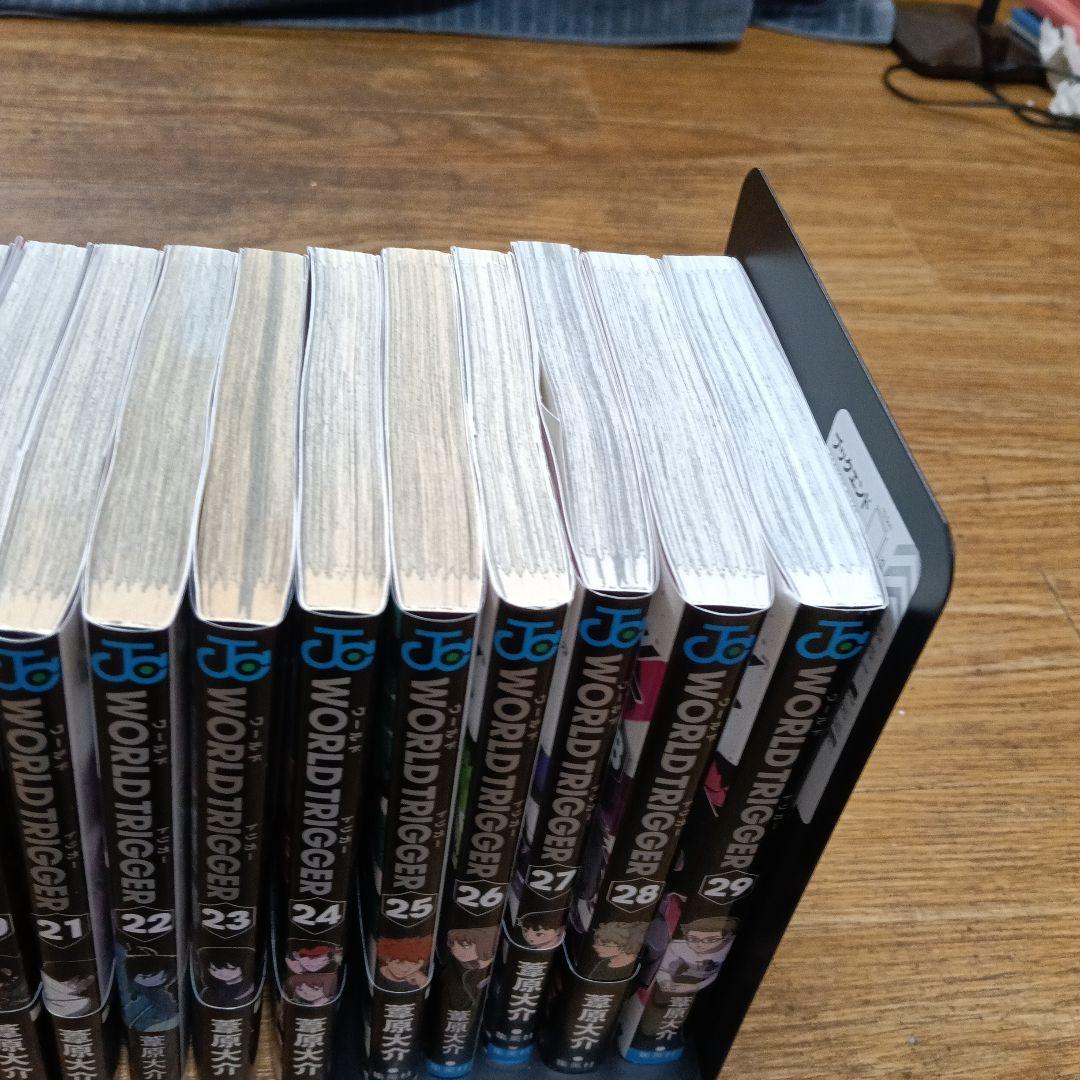 ワールドトリガー 1-28巻セット - メルカリ