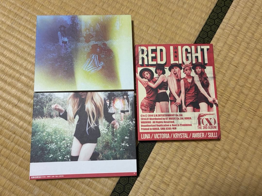 f(x) Red Light アルバム CD 3Ver.セット トレカなし Red Light: f(x) Vol.3 (ランダムバージョン)/f(x)