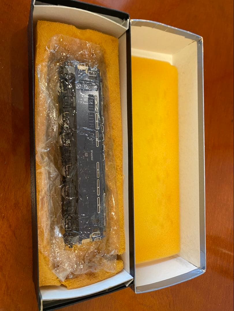 カツミ EF65一般色 直流電気機関車 HOゲージ 完成品 NO0026 - メルカリ