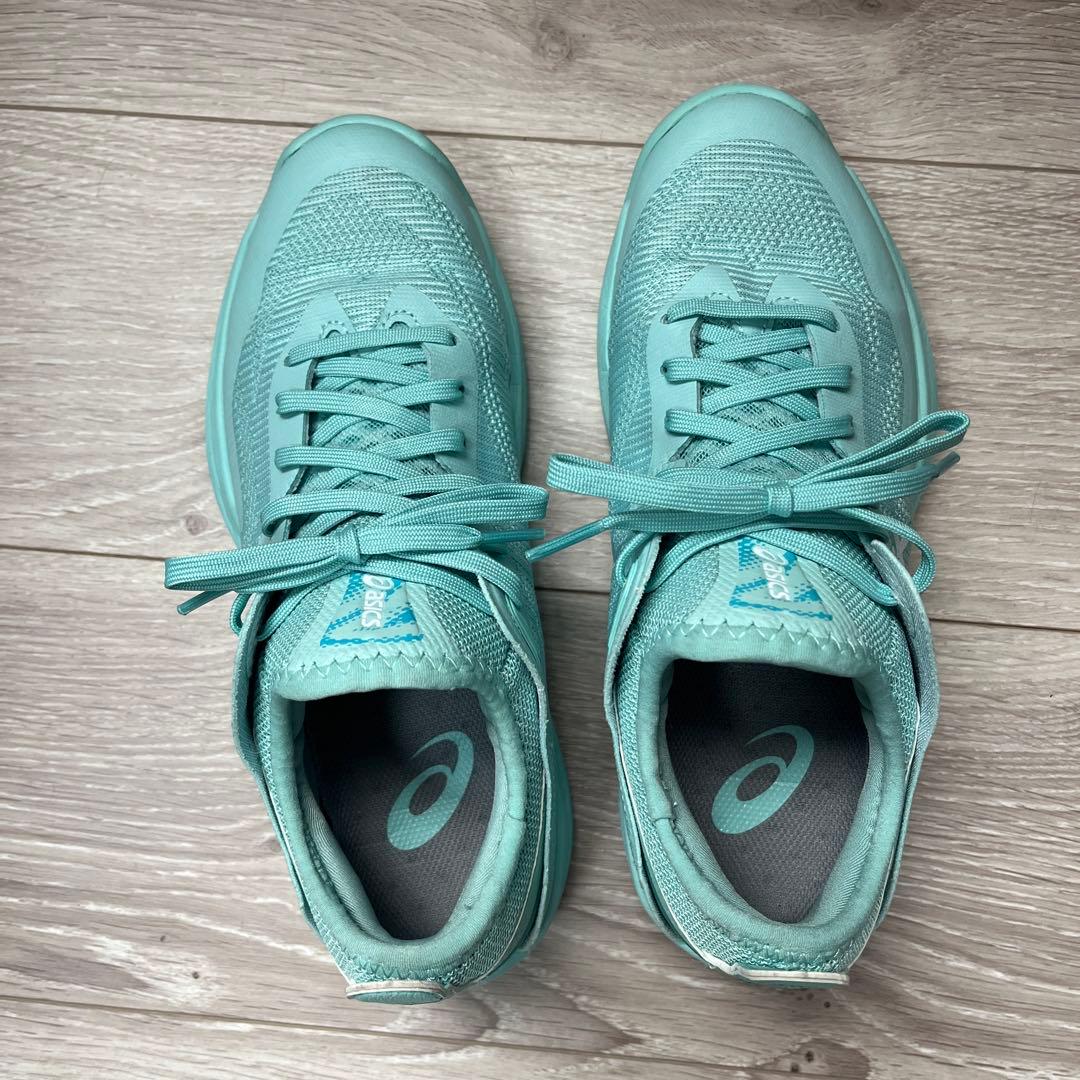 【美品】asics グライドノヴァ 24.0cm