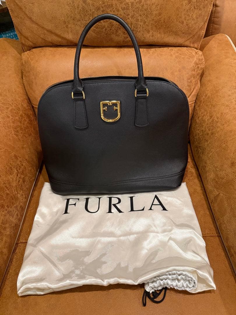 フルラ ファンタスティカ　Mサイズ ハンドバッグ 保存袋付 フルラ ファンタスティカ Mサイズ ハンドバッグ 保存袋付