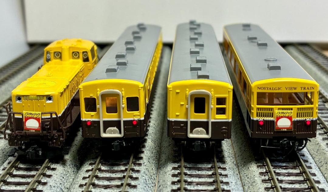 絶版・希少品『ノスタルジックビュートレイン4両セット』室内灯・TN