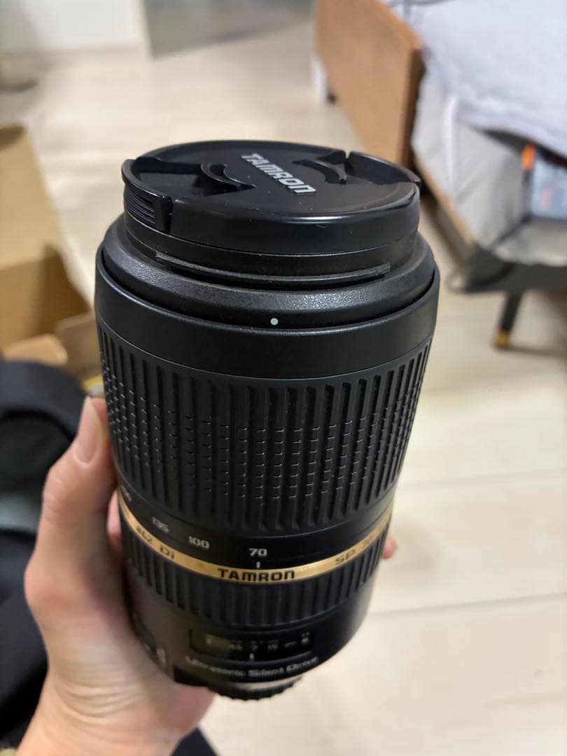 TAMRON SP 70-300mm F/4-5.6 ズームレンズ