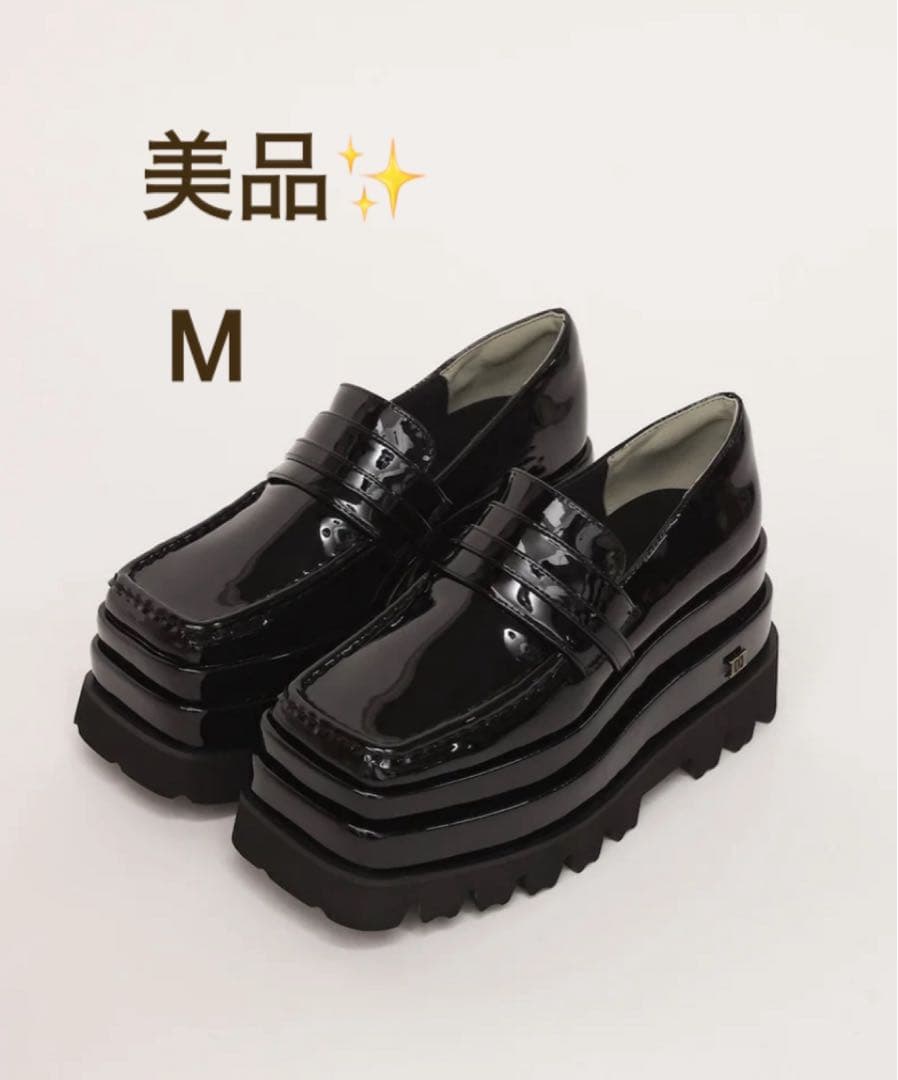 美品◎Darich エナメルプラットフォームローファー M Darich（ダーリッチ）の「エナメルプラットフォームローファー