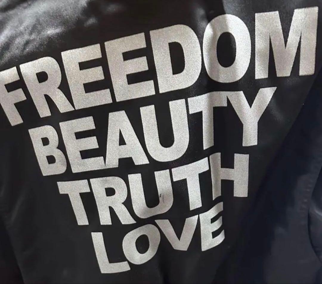 vaquera 21ss スローガンボンバージャケット - メルカリ