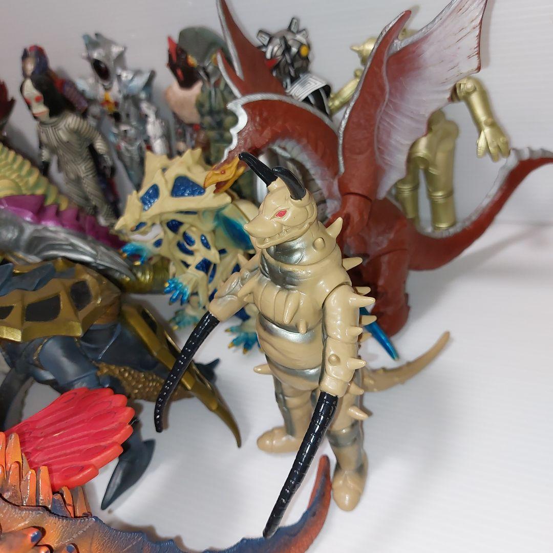 ウルトラマン 怪獣シリーズ 旧ウルトラ怪獣 まとめ売り43体！ 当時物