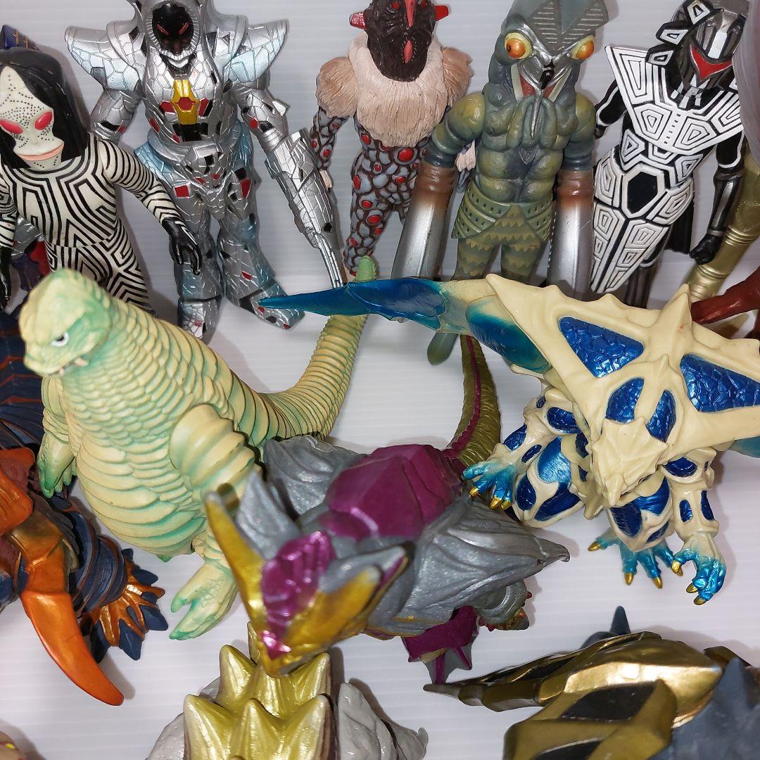 ウルトラマン 怪獣シリーズ 旧ウルトラ怪獣 まとめ売り43体！ 当時物