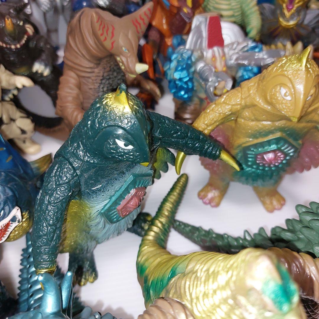 ウルトラマン 怪獣シリーズ 旧ウルトラ怪獣 まとめ売り43体！ 当時物