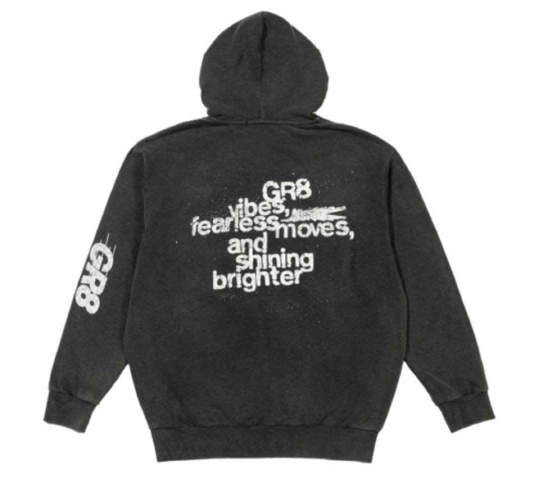 GR8 LE SSERAFIM コラボ XL ジップパーカー - メルカリ