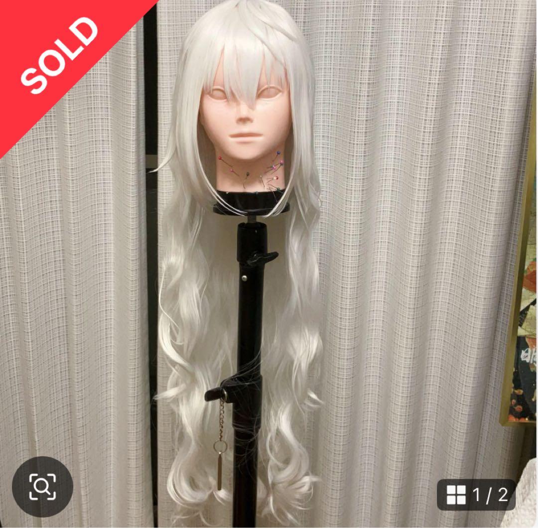 にじさんじ サーニャ ウィッグ - メルカリ