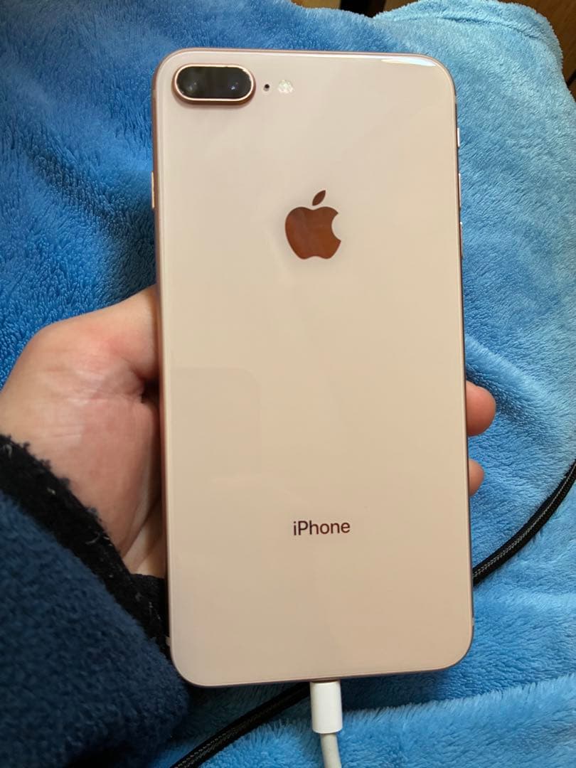 Apple iPhone 8 Plus ゴールド 64GB 本体のみ - メルカリ