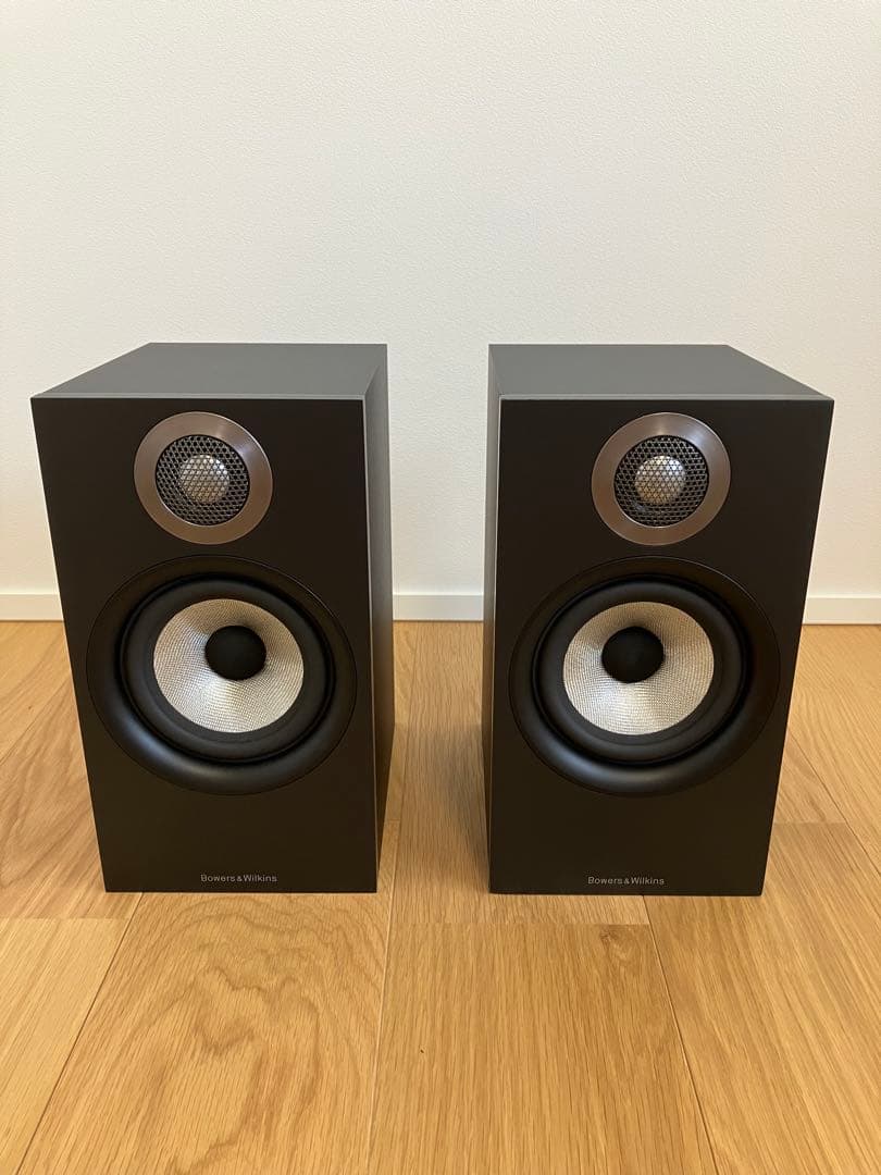 B＆W　Bowers & Wilkins 607（マットブラック） Bowers & Wilkins 607 (Matte Black) Bookshelf speakers (Matte Black