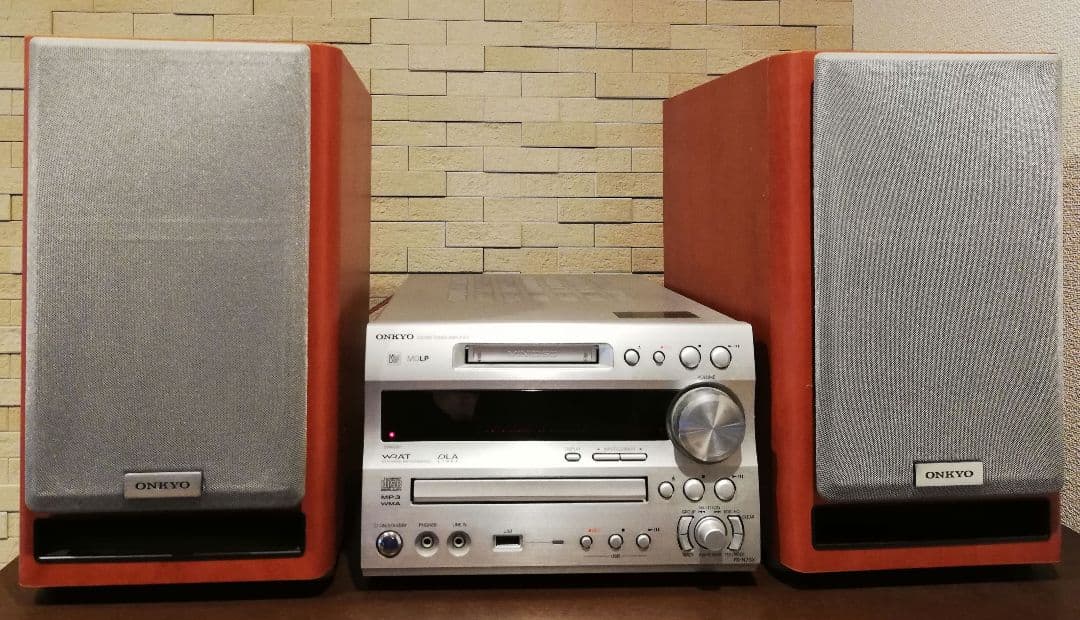 ONKYO☆FR-N7SX☆CD/MDミニコンポ☆スピーカー付☆ジャンク - メルカリ