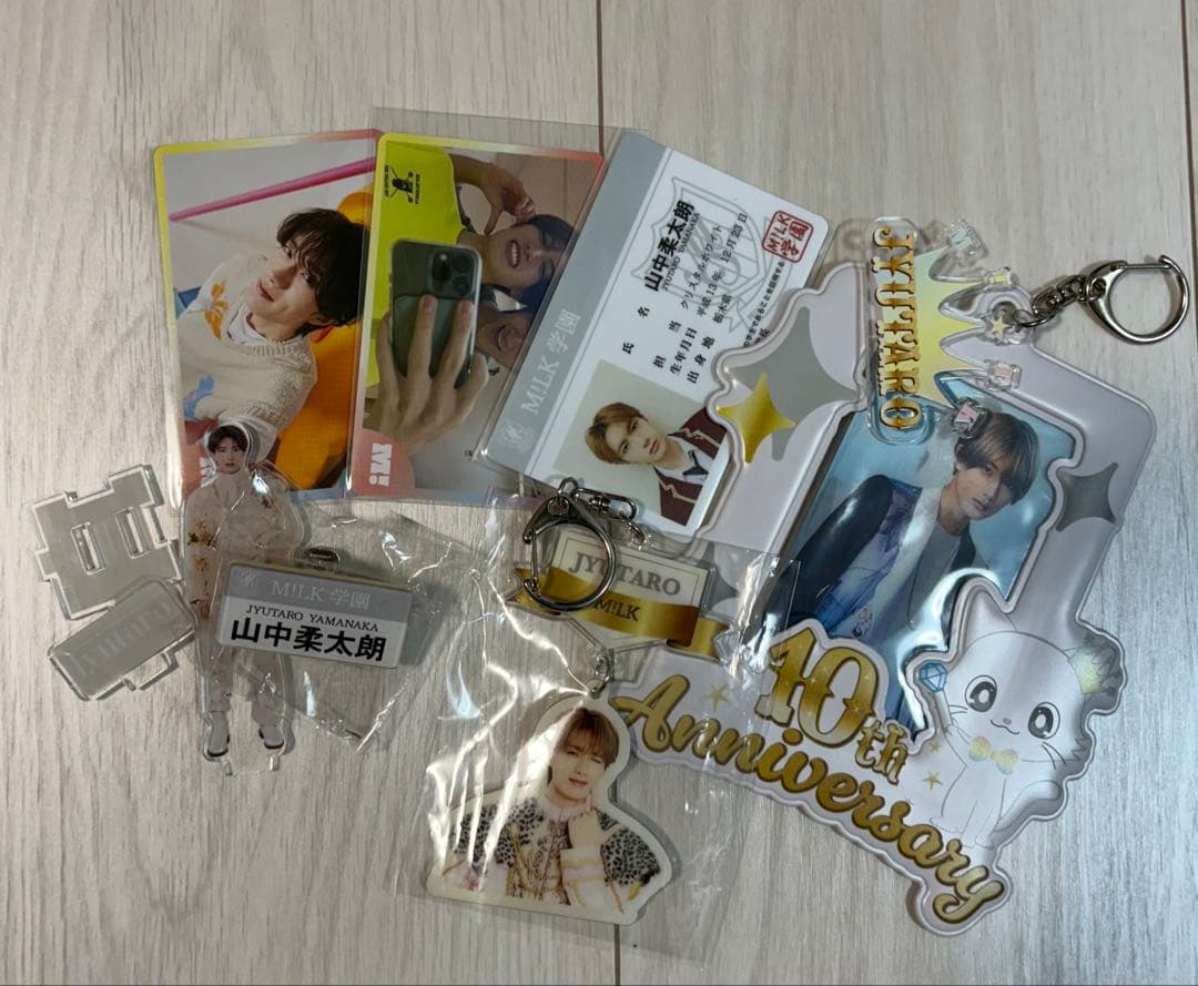 山中柔太朗 トレカ 缶バッジセット