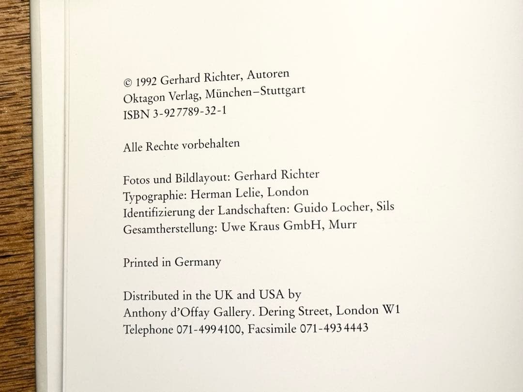 Gerhard Richter Sils 直筆サイン本 - メルカリ