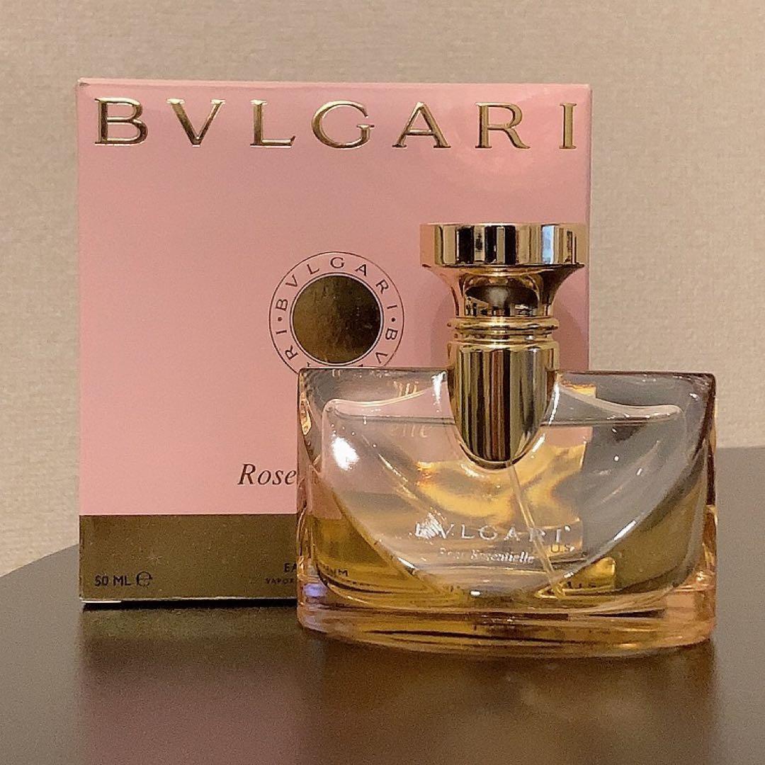 ブルガリ　ローズエッセンシャルオーデパルファム50ml Amazon | ブルガリ ローズエッセンシャル 50ml | BVLGARI(ブルガリ