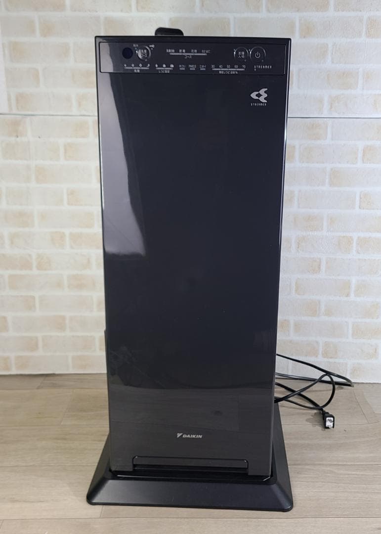 【美品】DAIKIN　加湿空気清浄機　ACK55X-H　土台付き ダイキン 加湿ストリーマ空気清浄機 ACK55Xをレビュー！クチコミ・評判