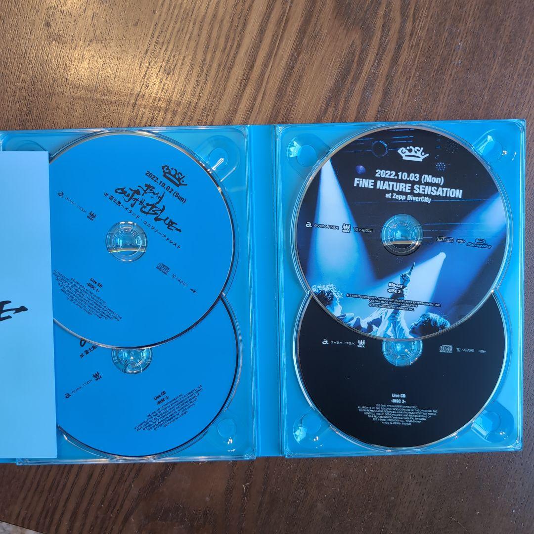 BiSH/BiSH OUT of the BLUE〈初回生産限定盤・2枚組〉