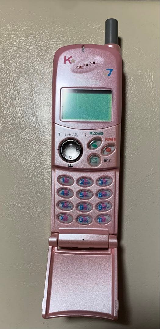 キティちゃん PHS ピンク 本体 ハローキティ 東芝 DL-S27K - メルカリ