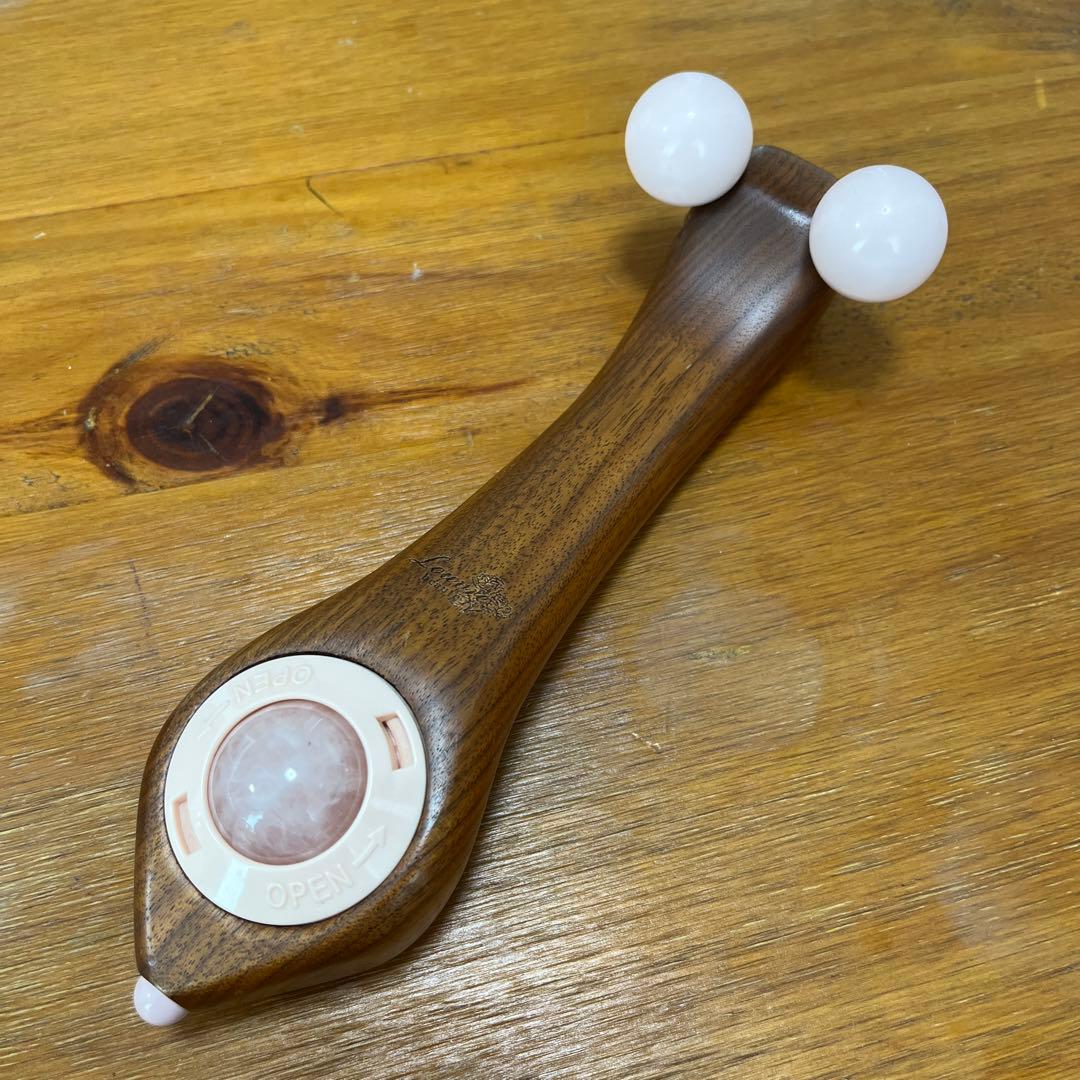 Sofill-e LOUVREDO 美顔ローラー - メルカリ