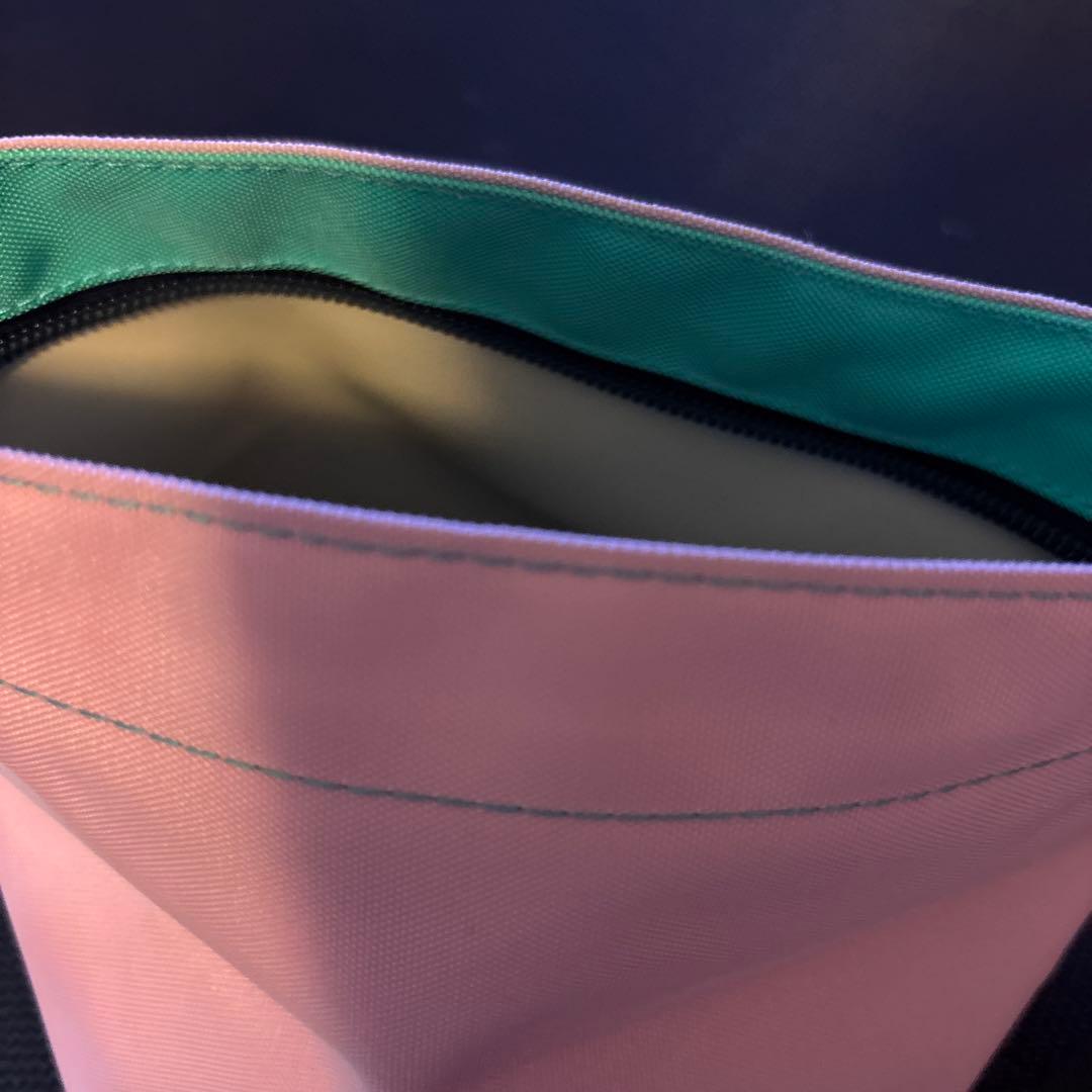 エルベシャプリエ ナイロン舟型ショルダーバッグ XS ピンク グリーン