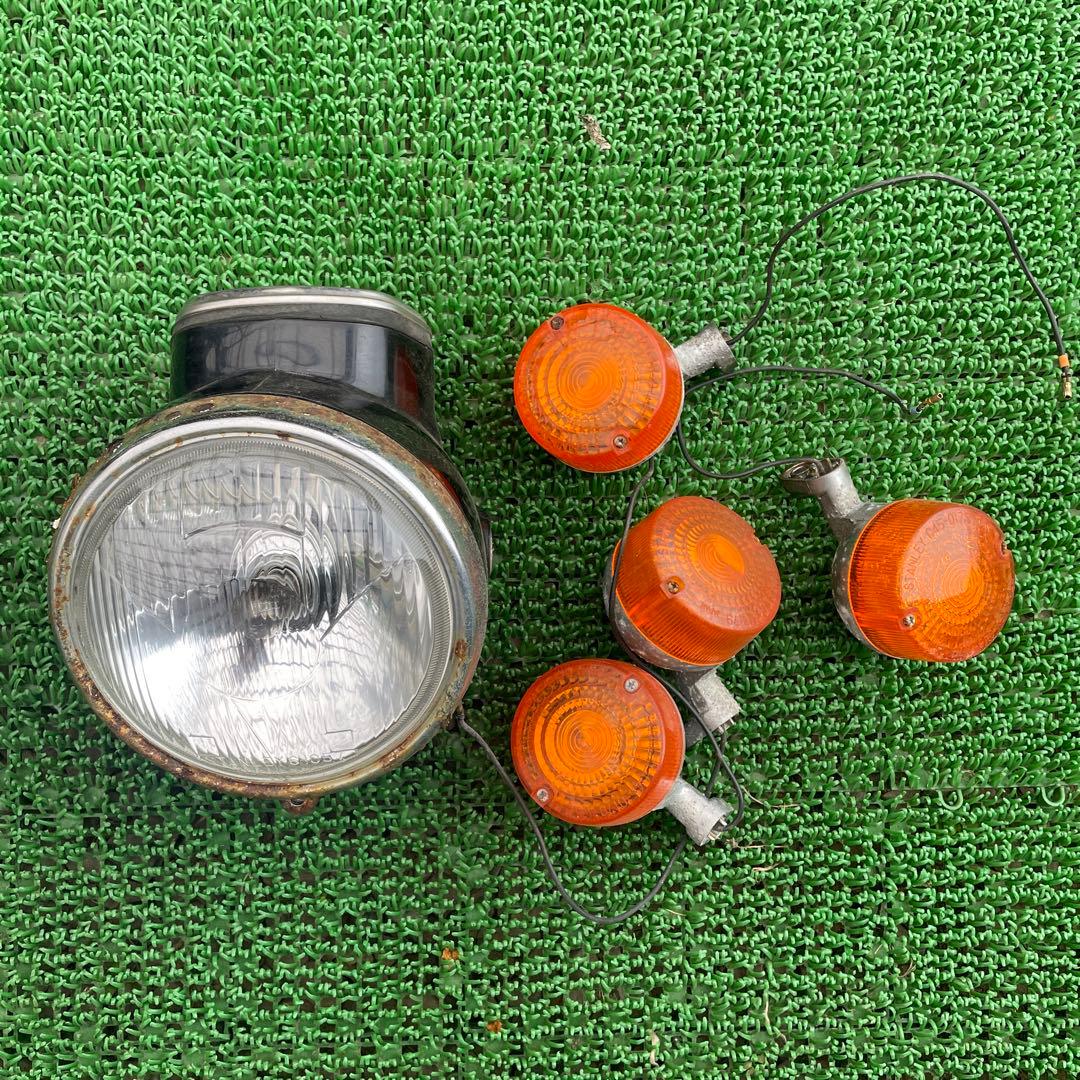 ホンダ CD50 12v? ヘッドライト ウインカー ホンダ ライブディオ dio AF34/35 1型 ヘッドライト ウインカー LED