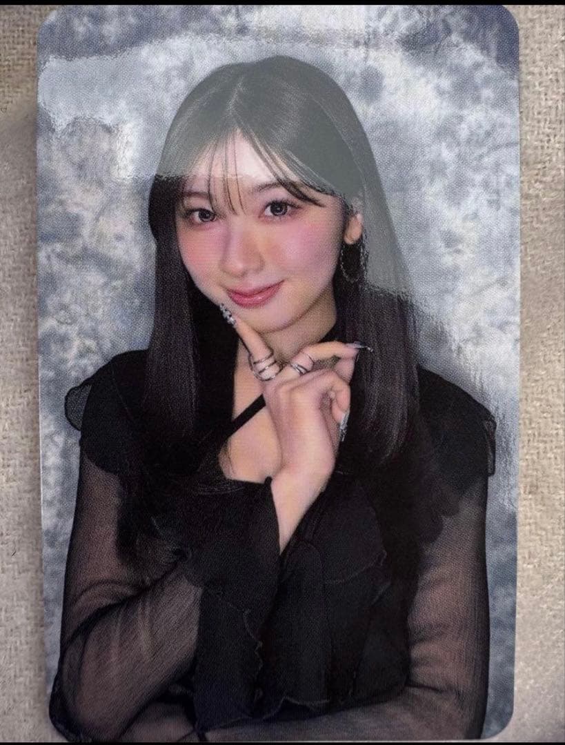 ミイヒ NiziU 会場限定フォトカード - メルカリ