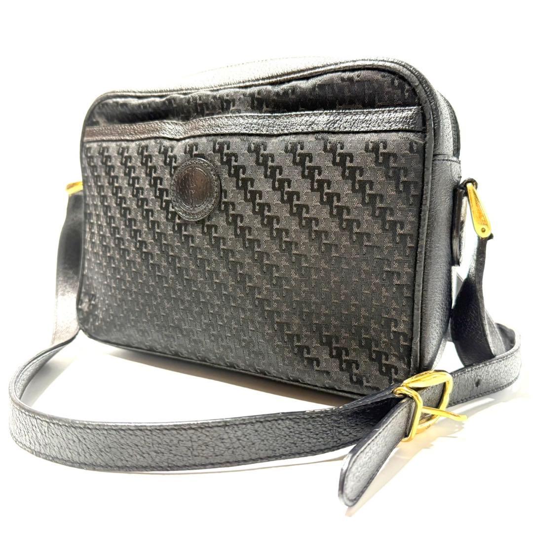 GUCCI グッチ ショルダーバッグ GG インターロッキング レザー