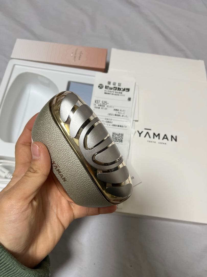 《新品未使用》ヤーマン美顔器 リフトロジー リフトEMS YJFD1Nゴールド