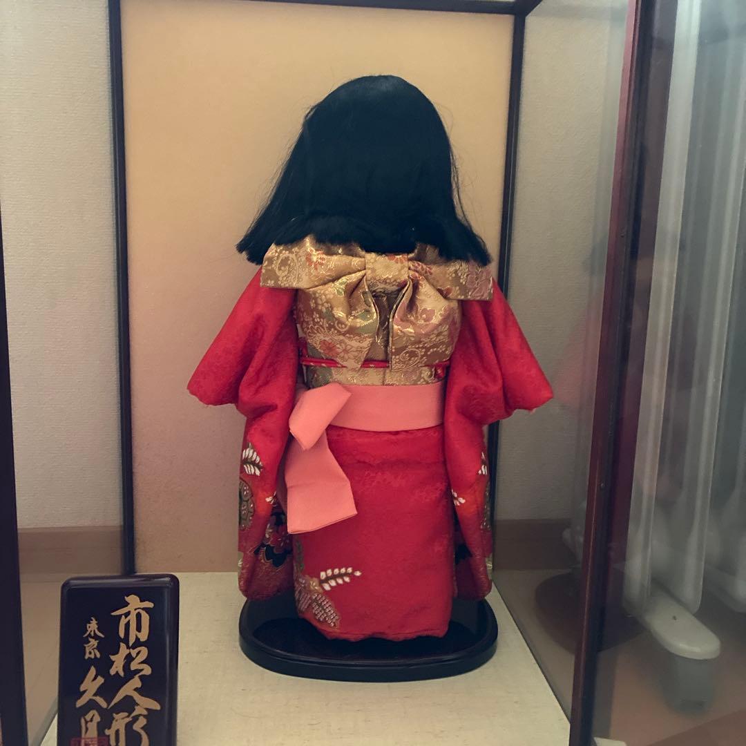 市松人形 赤色着物 ガラスケース付き - メルカリ