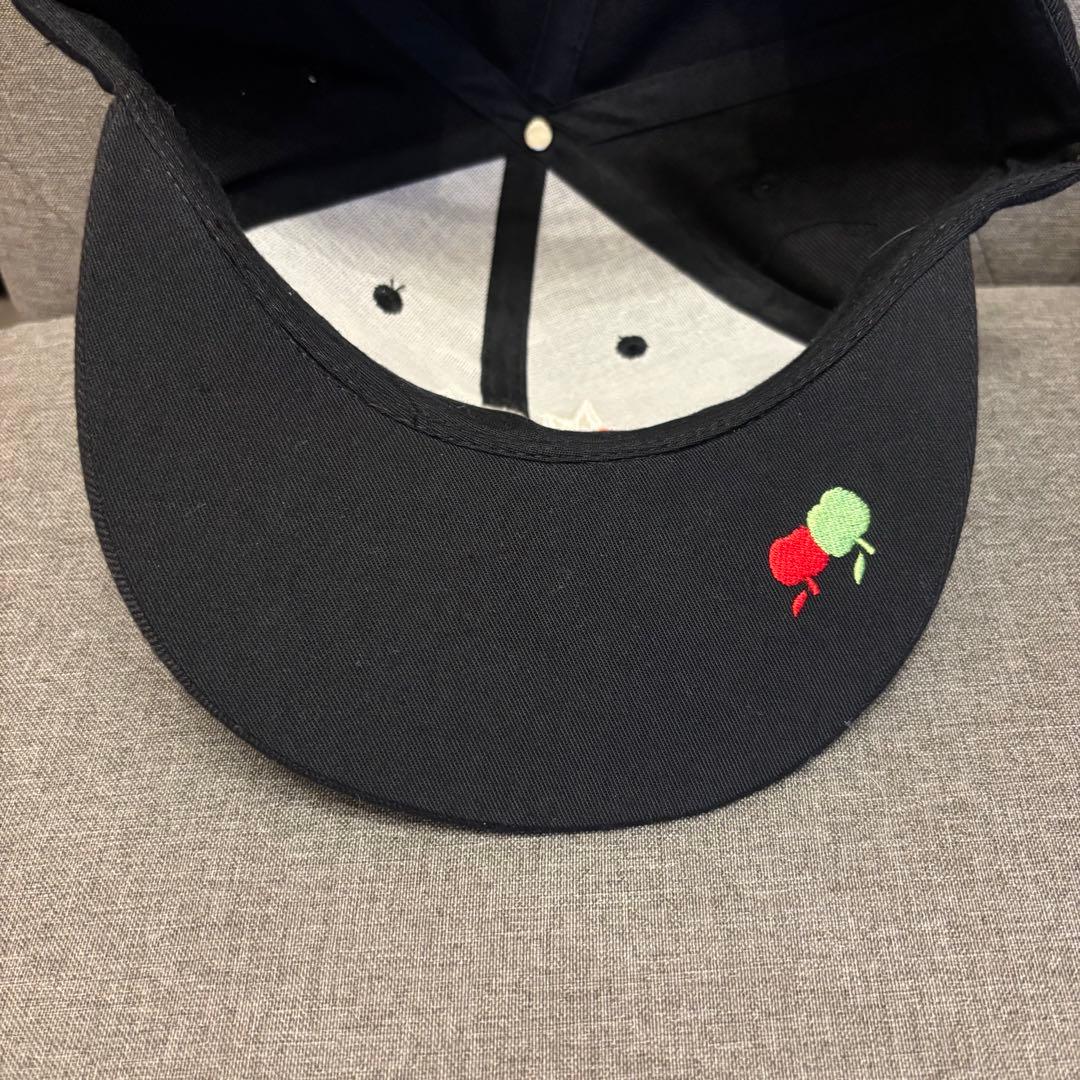 美品】Mrs. GREEN APPLE MGA キャップ - メルカリ
