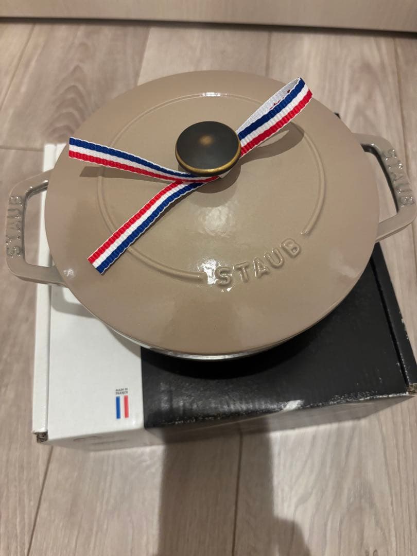 STAUB Wa-NABE リネン 楽天市場】【公式】STAUB Wa-NABE M 18cm リネン ヴィンテージノブ仕様