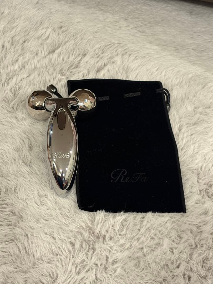 ReFa 美顔ローラー 専用ポーチ付き - メルカリ