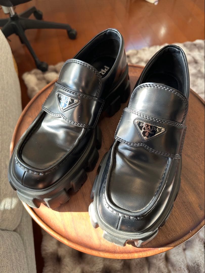 PRADA メンズモノリスブラッシュドレザー　8.5 (27.5cm)