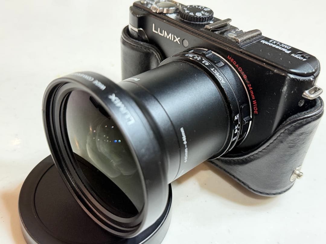 LUMIX DMC-LX3【防湿庫保管】革ケース・ワイコン予備バッテリー付