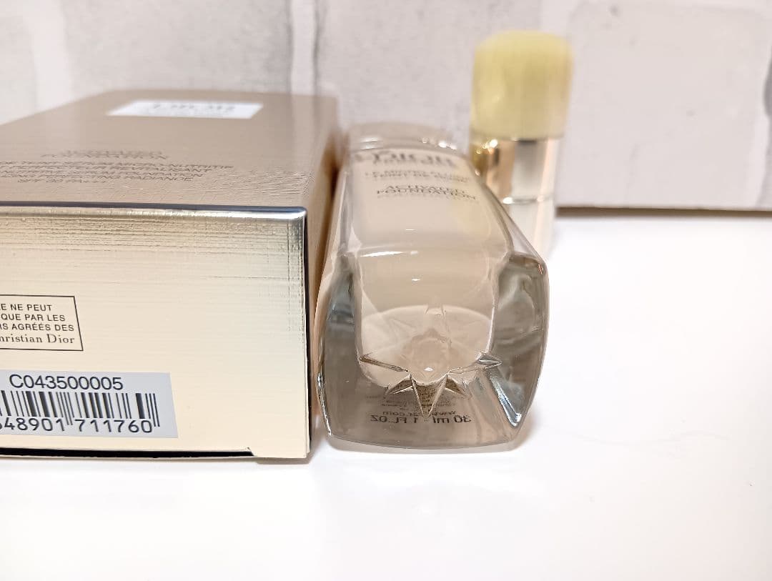 プレステージ ル マイクロ フルイド タン 0.5N ニュートラル　dior