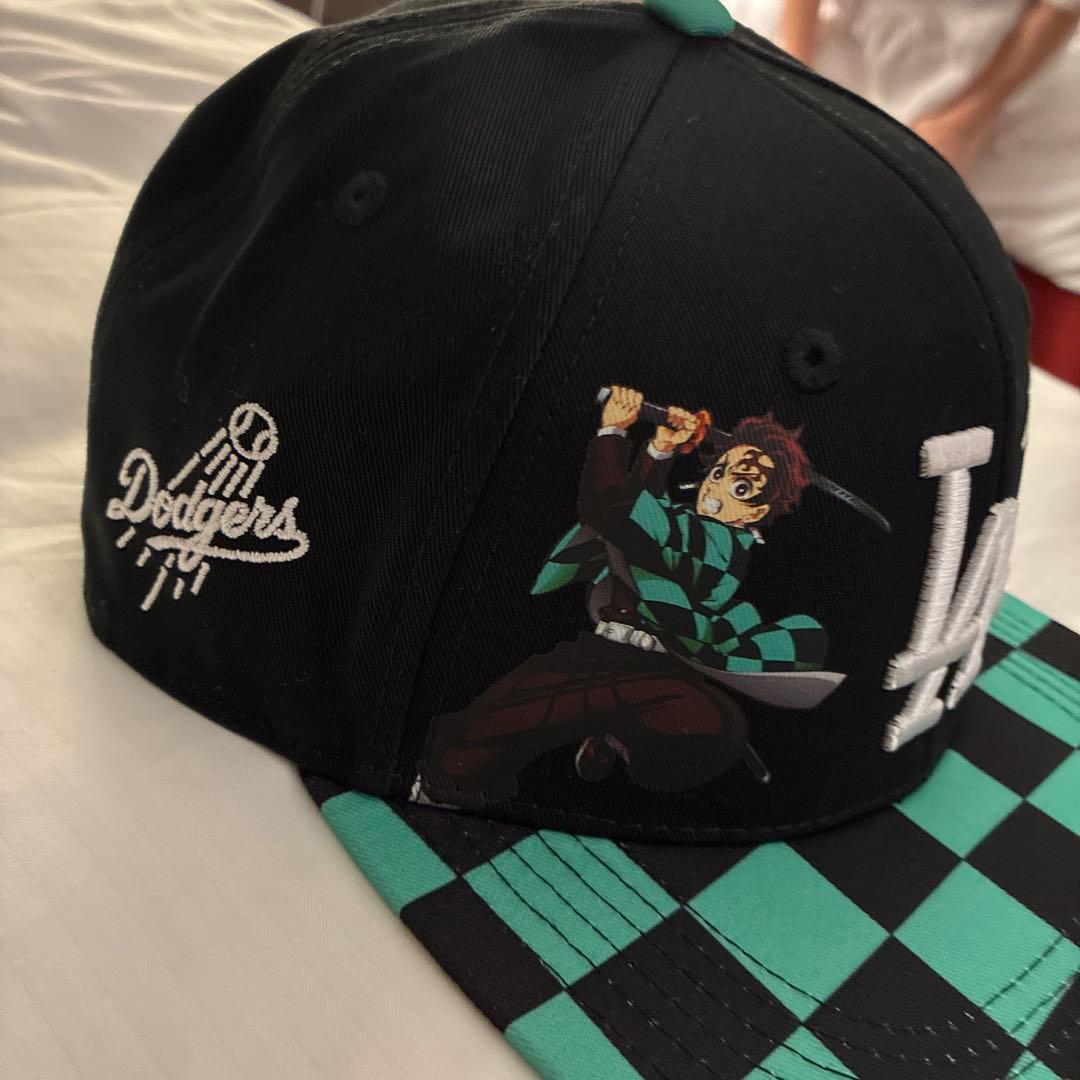 新品】鬼滅の刃 ドジャース コラボキャップ - メルカリ
