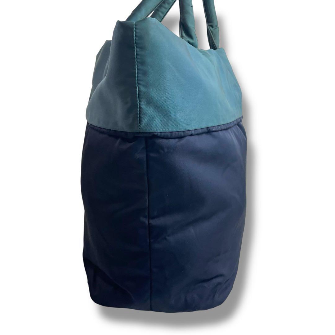 人気】プラダ リバーシブル トートバッグ ナイロン ネイビー グリーン