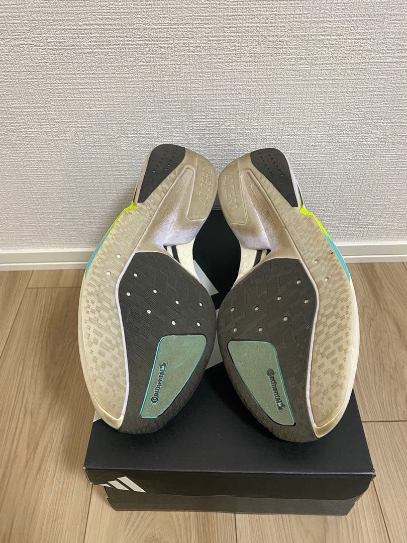 Adizero Boston 13 27.5cm 1度のみ使用　30km