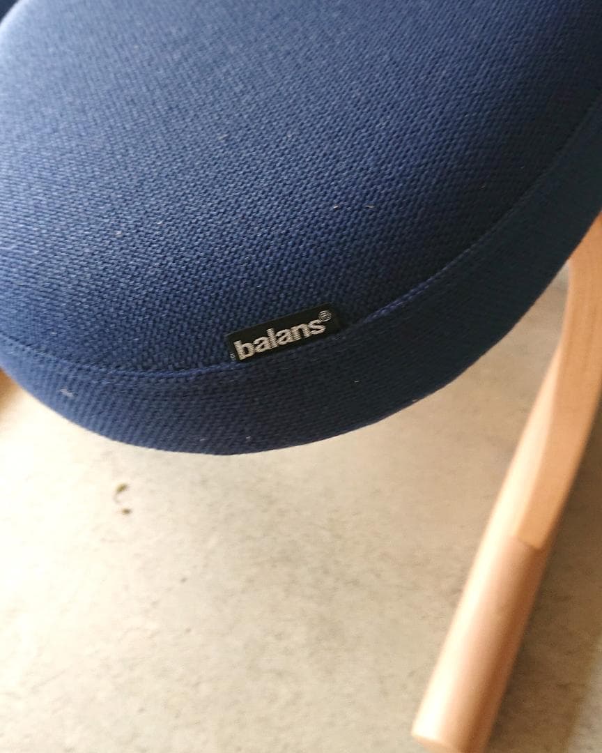 美品】サカモトハウス バランスチェアイージー ブルー(ショート