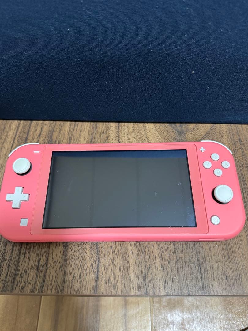 Nintendo Switch lite 本体 ピンク Nintendo Switch™ Lite - Coral - REFURBISHED - Nintendo Official