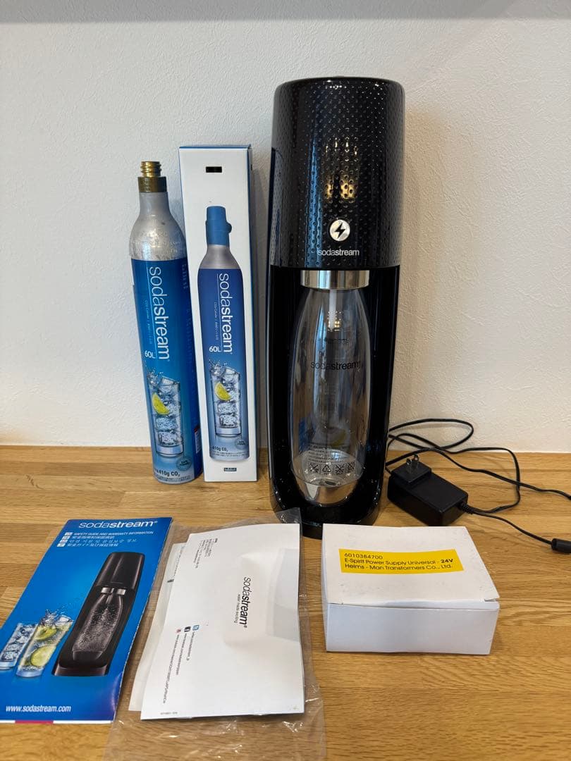 sodastream ソーダストリーム　炭酸水メーカー　ブラック Amazon | [公式] ソーダストリーム POWER（パワー）スターターキット