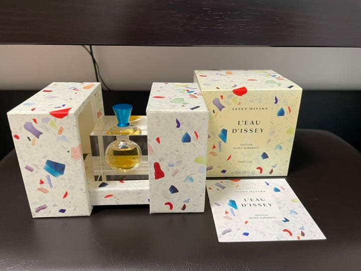 倉俣史朗 香水瓶 イッセイミヤケ 倉俣 - メルカリ